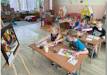 Фрукты на блюде